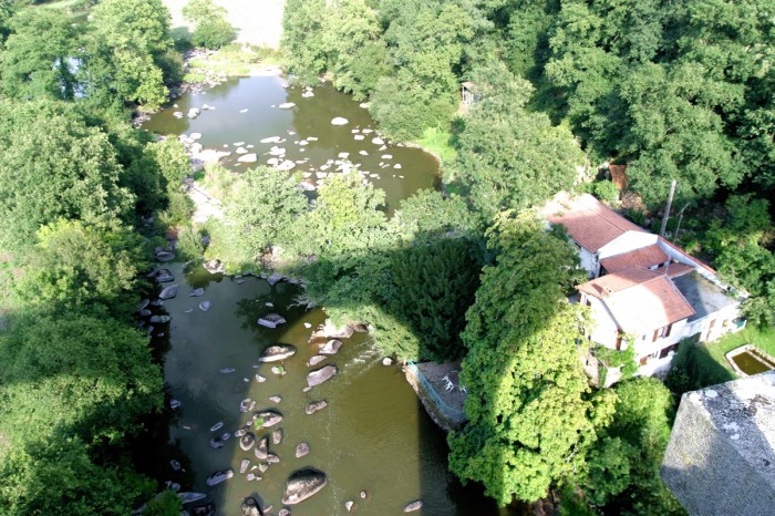 La Vallée de la Sèvre du haut du Pont Eiffel de Saint Laurent sur Sèvre