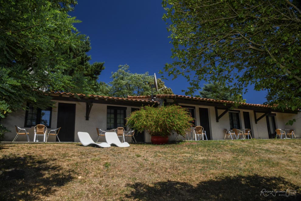 Certaines chambres donnant directement sur le parc